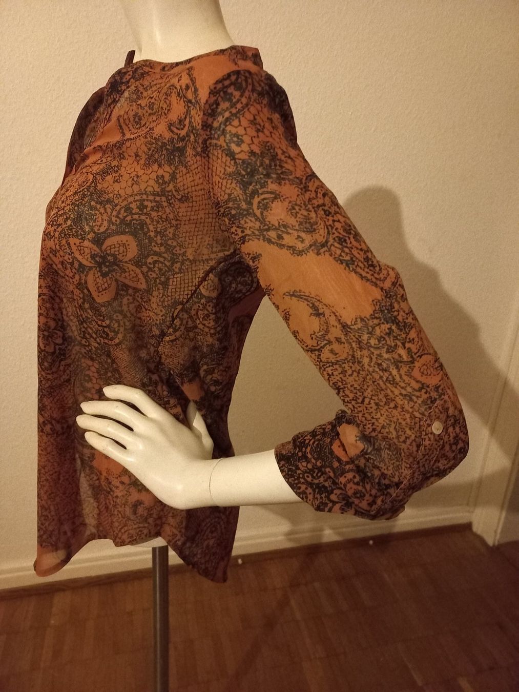 Blusen: Bluse – Neu und originalverpackt aus Basel von zaa_7ft5 2