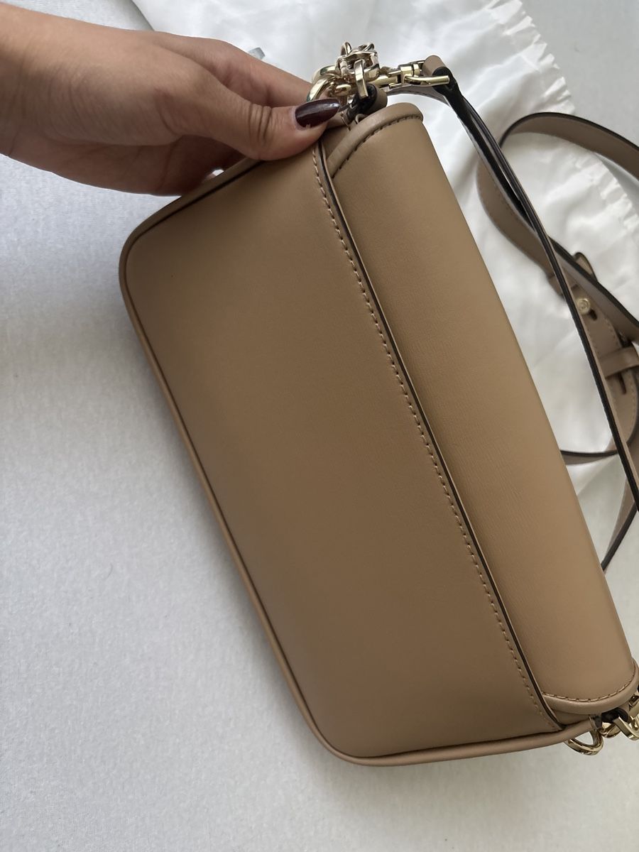 Michael Kors Borse da donna: Michael Kors Tasche, Beige  – Nuovo (secondo la descrizione) da Zürich venduto da del_gdm2 2