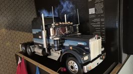 Modell LKW Kenworth W900 Dark Blue 