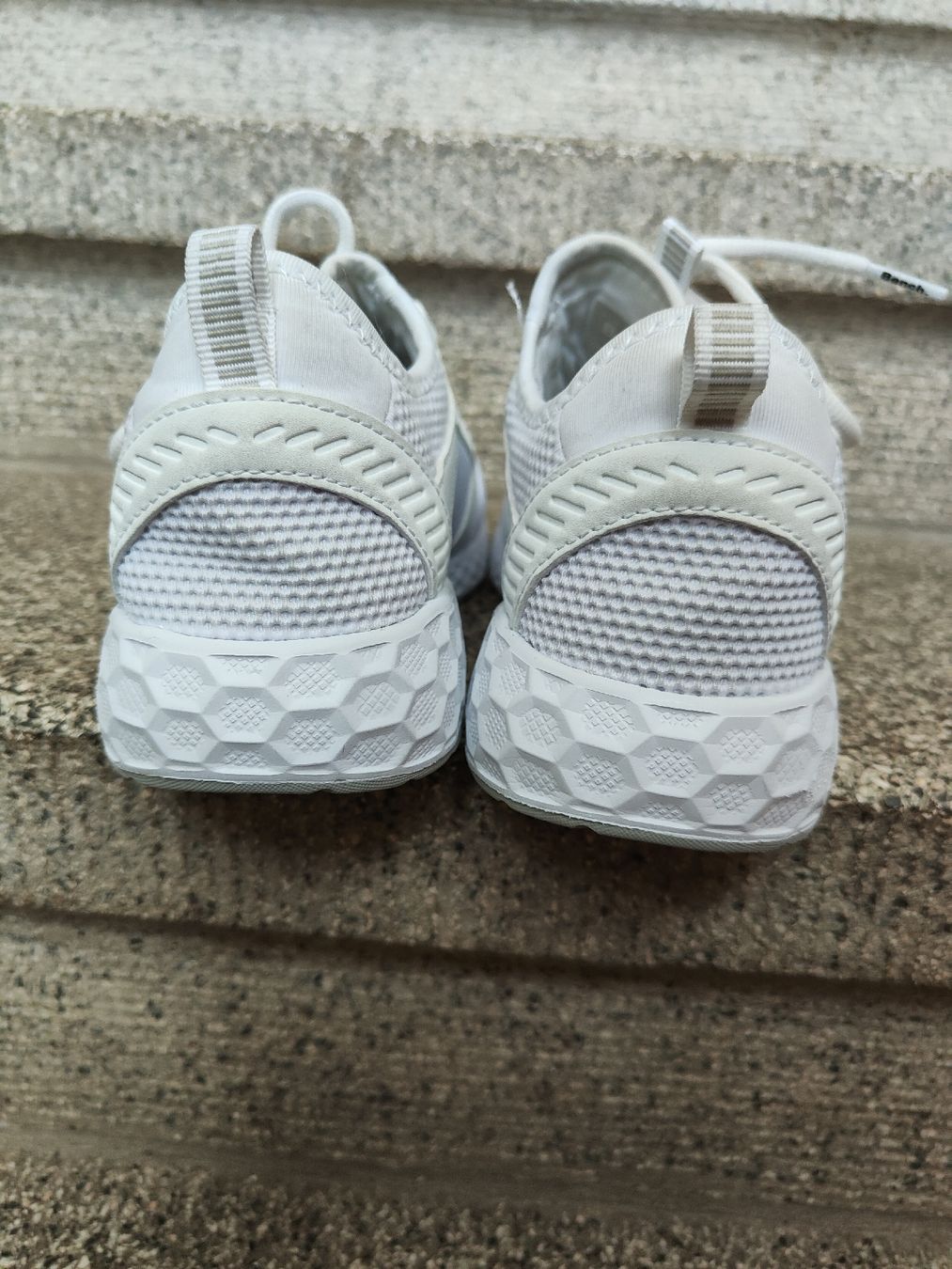 Bench Scarpe da donna: Bench. Sneaker, Weiss, Grösse 41, Top Zustand! – Usato da Biel Bienne venduto da anjasch 4