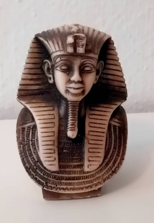 Sculture & Statue: Pharaoh Statue – Usato da Wallisellen venduto da MarlonH