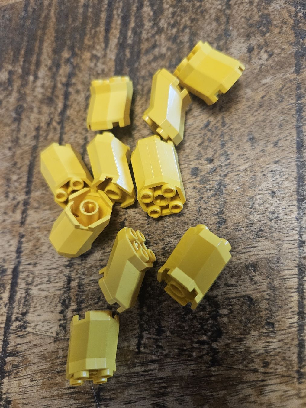 Lego Baukästen: lego 6032 lot de 10 pièces Yellow Brick, Modified Octagonal – Gebraucht aus Confignon von Ecrofigs 1