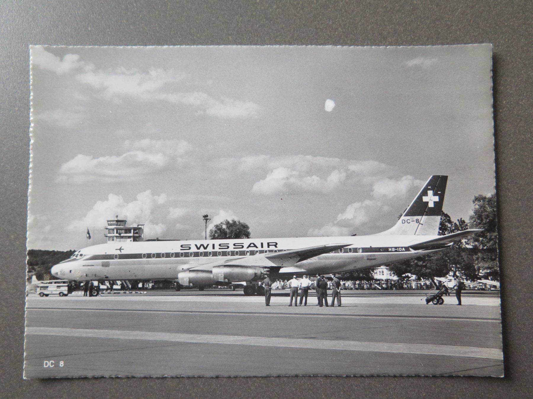 Cartoline postali: SWISSAIR - DC 8 – Usato da Wittenbach venduto da lipasal