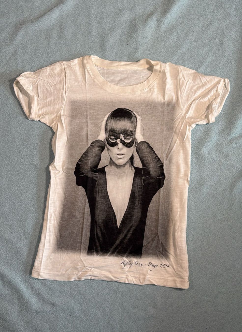 T-shirt: Weisses T-Shirt – Usato da Bern venduto da jbern3012