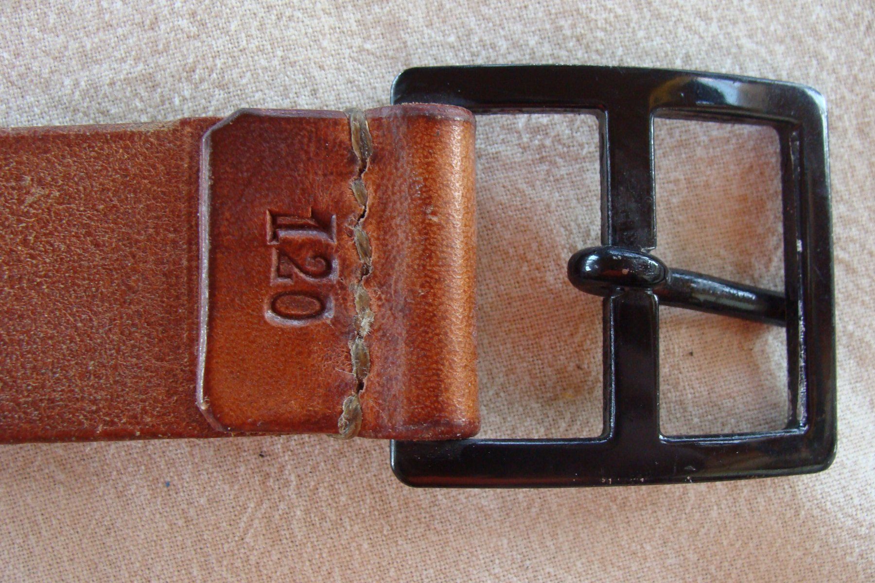 Ceinturon militaire (neuf) 110 cm (Neuf avec emballage d #39 origine) à