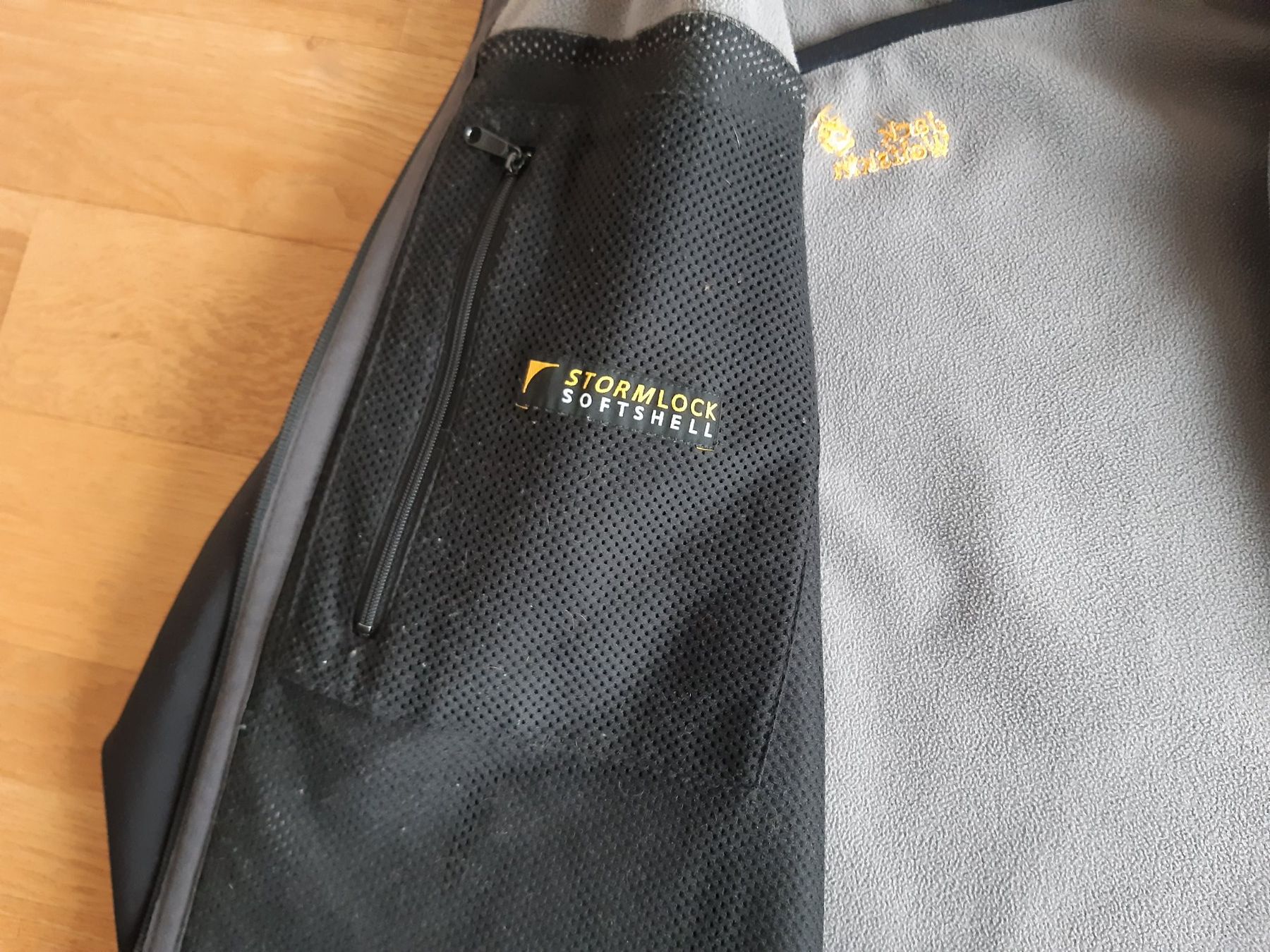 Jack Wolfskin Giacche: Softshell-Jacke Jack Wolfskin – Usato da Luzern venduto da machinatio 5