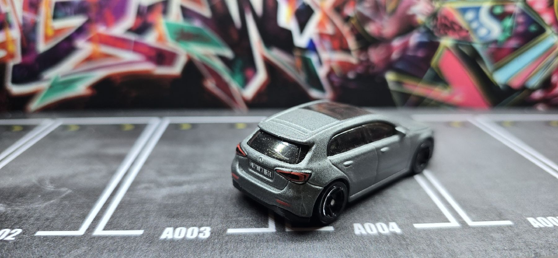 Hot Wheels Modellini d'auto: Hot Wheels Mercedes – Nuovo (secondo la descrizione) da Frauenfeld venduto da ufo_yk6c 1