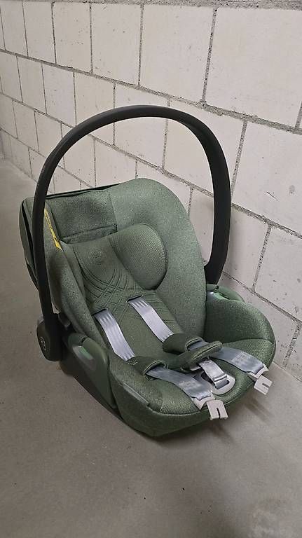 Sièges auto: cybex PLATINUM Set Cloud T i-Size Plus mit Base T Black – D'occasion à Reinach AG par lespatrons22 1