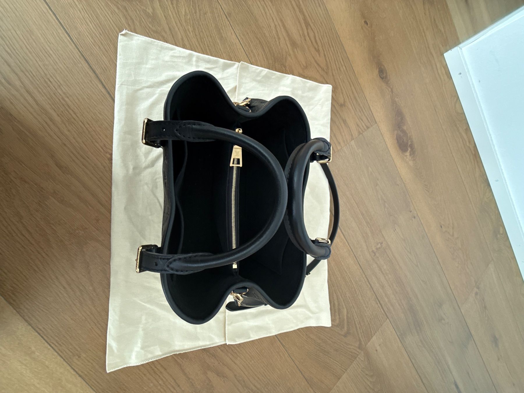 Louis Vuitton Borse da donna: Louis Vuitton Babylone Tote PM – Nuovo (secondo la descrizione) da Ettingen venduto da bey_fq62 5