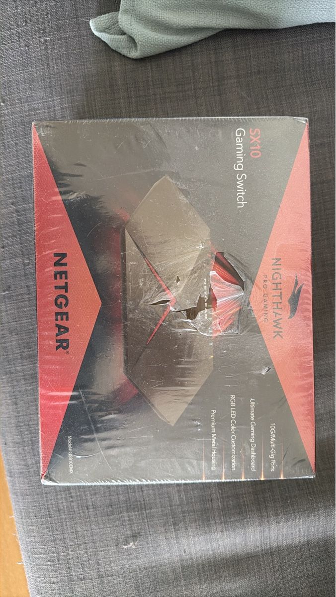 Netgear Hub & Switch: Netgear GSS810EMX Switch - Neu und Originalverpackt! – Nuovo e nell'imballaggio originale da Neuenhof venduto da yss_j9rj