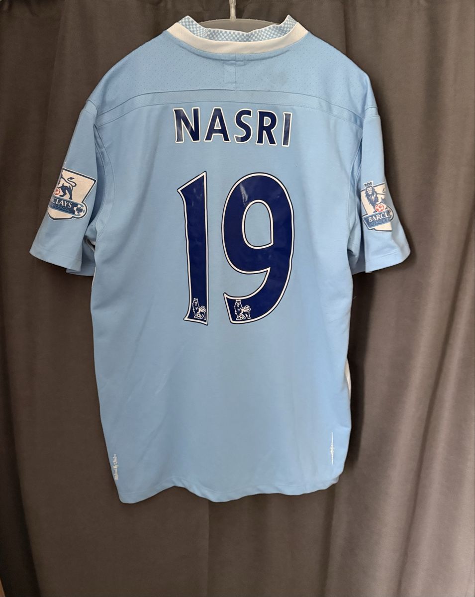 Umbro Canottiere & Pantaloni: Maillot Manchester City 2011-12 - NASRI #19 - AUTHENTIQUE - – Usato da Moutier venduto da Mrbond125 1