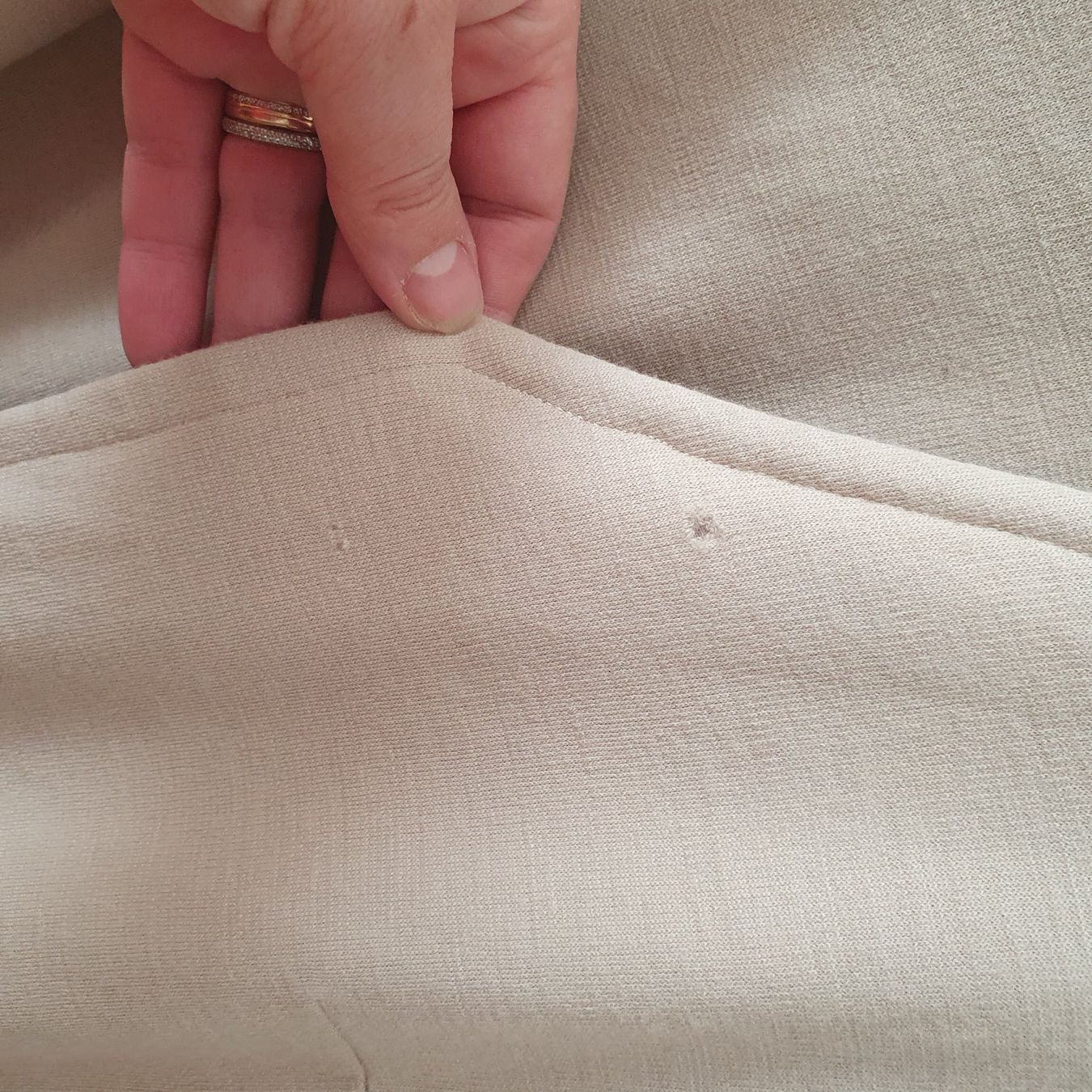 Maglioni & Felpe: Jolies Pull  dame deux en un beige taiile 38 – Usato da Prilly venduto da RoDyRe 8