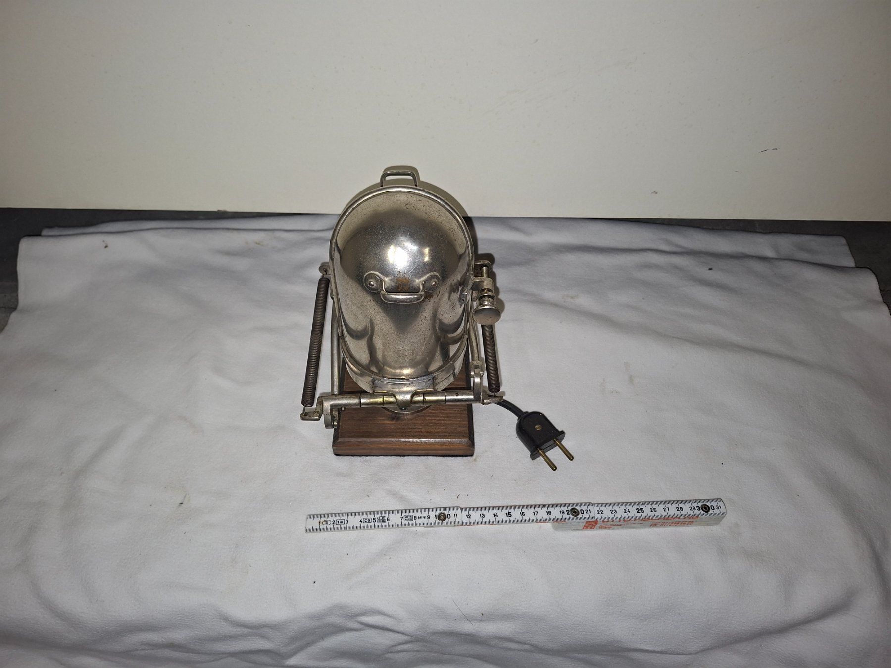 Lampade: Antike Gothard tunel Lampe Tischlampe – Usato da Schaffhausen venduto da meteor7 6