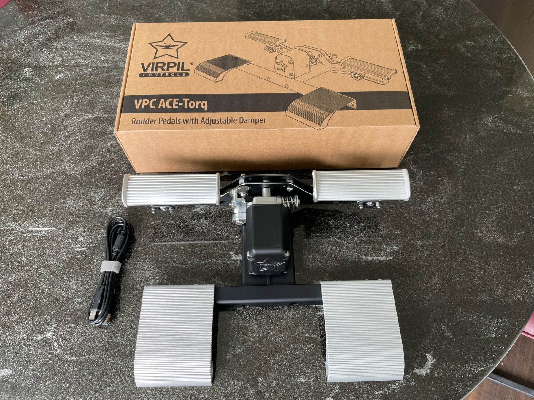 VIRPIL VPC ACE-Torq Rudder Pedale - Top Zustand, neuwertig! (Neu ...