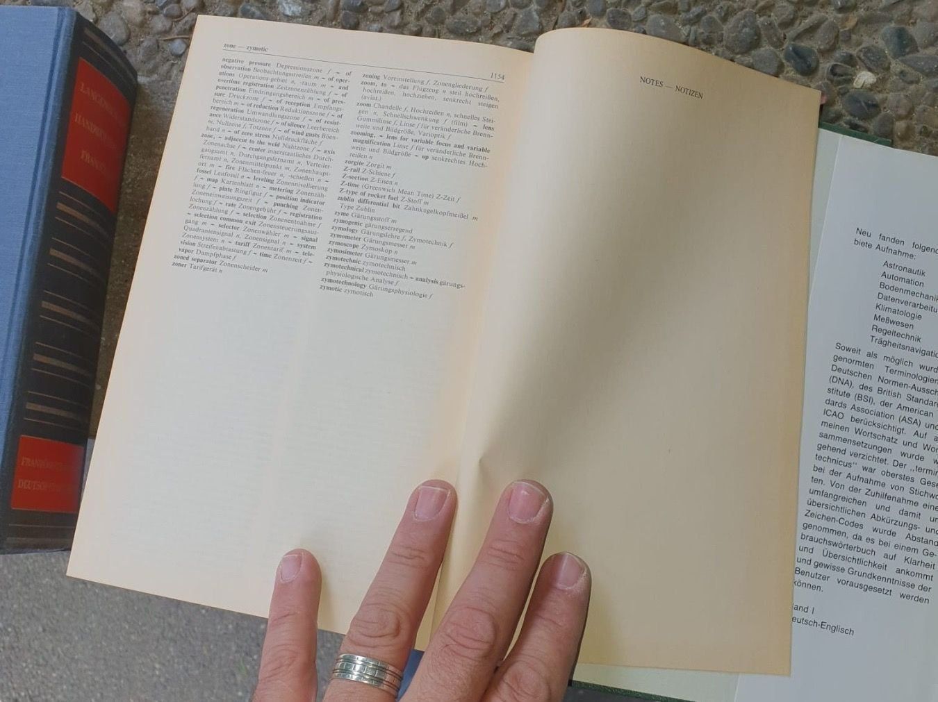 Libri: Englisch Deutsch Wörterbuch Technical Engineering Dictionary – Usato da Zürich venduto da Alibaba1234 5