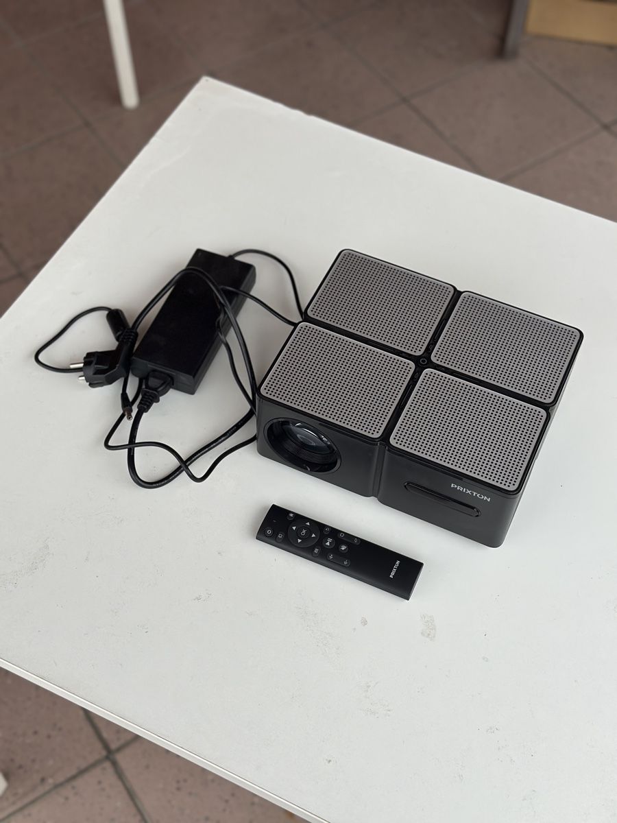 Fernseher: Projector PRIXTON Kubrick – Neu (gemäss Beschreibung) aus Glattbrugg von jbr_5w9t 6