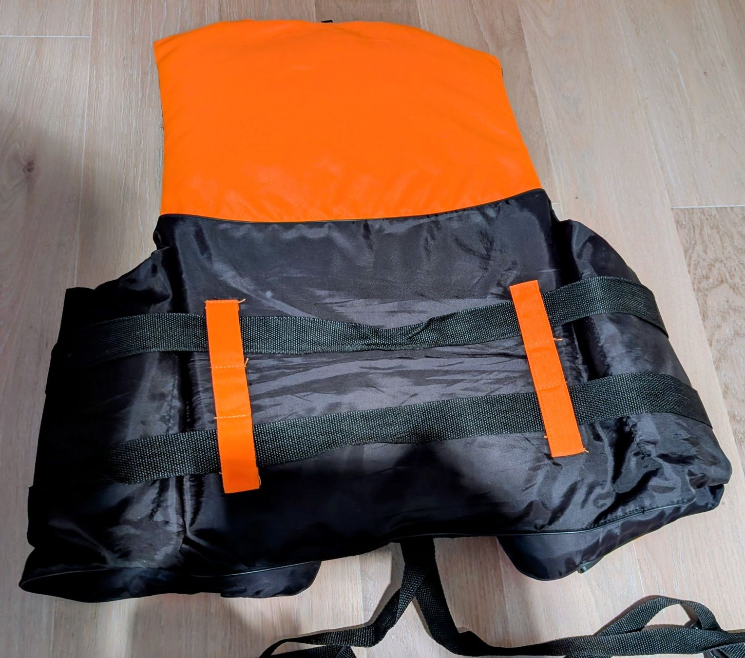 Giubbotti di salvataggio: Schwimmweste CVE Dolphin – Usato da St. Gallen venduto da jellyduli 1