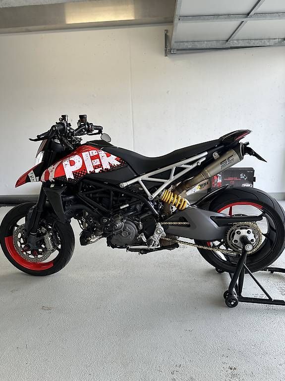 Strada: Ducati Hypermotard 950 RVE 2022 – Usato da Nussbaumen AG venduto da ulululuca 6