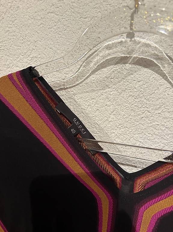 Giacche: Gucci Poncho aus Seide 2014 – Usato da Unterägeri venduto da mar_96hk 4