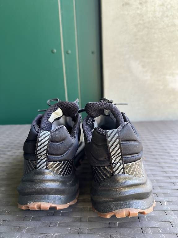 Scarpe da uomo: The Norht Face Wanderschuhe Gr 41 – Usato da Zürich venduto da Babanos7 2