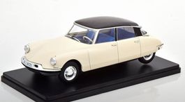 Citroën DS 19 Berline 1956 weiss / schwarz 1:24 von Hachette