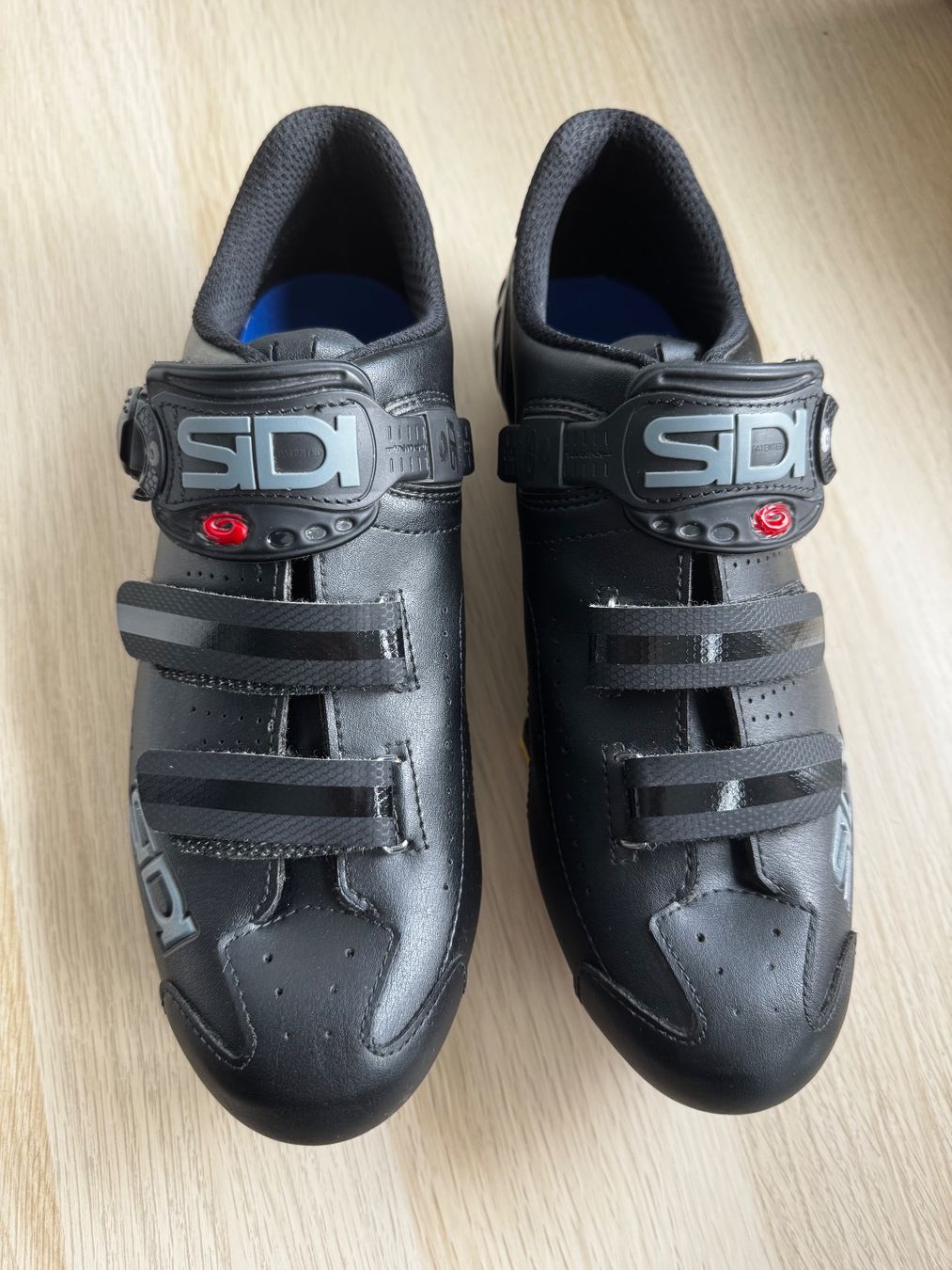 SIDI Herrenschuhe: Sidi RR Alba 2 Carbon Composite (Gr. 43) – Neu (gemäss Beschreibung) aus Zürich von gen_tl7f 1