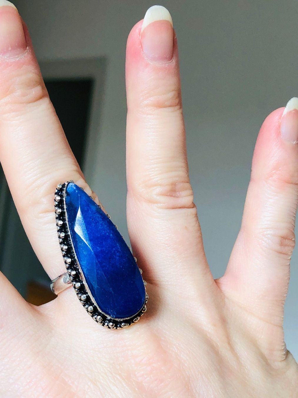 Anelli: SAPPHIRE ring taillie 7,5 – Nuovo e nell'imballaggio originale da Genève venduto da AGBERG