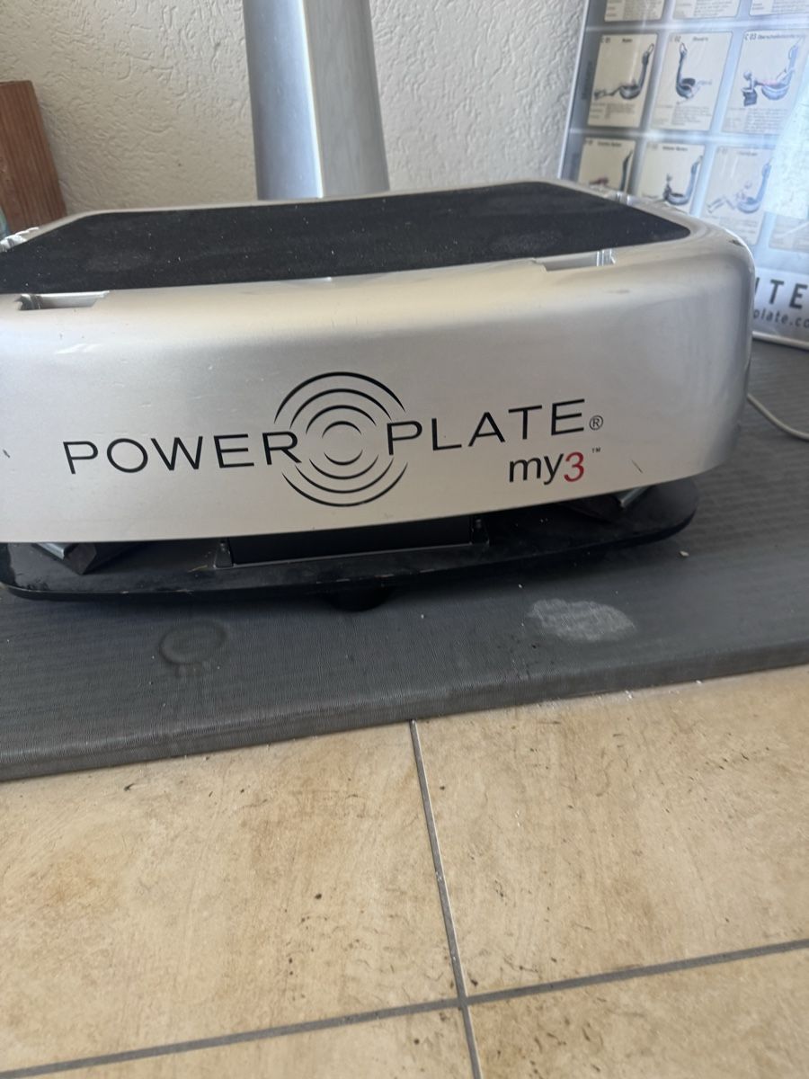 Power Plate Hometrainer: Powerplate my3 – Usato da St. Margrethen SG venduto da taf_alb 1