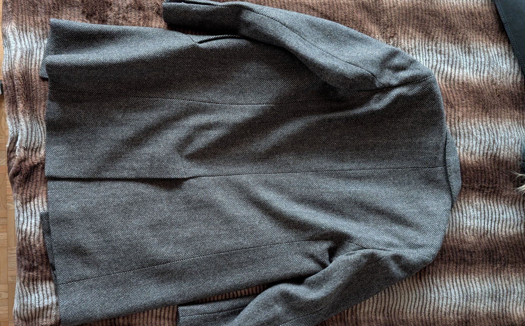 Massimo Dutti Cappotti: Eleganter Massimo Dutti Wintermantel – Usato da Meilen venduto da ste006