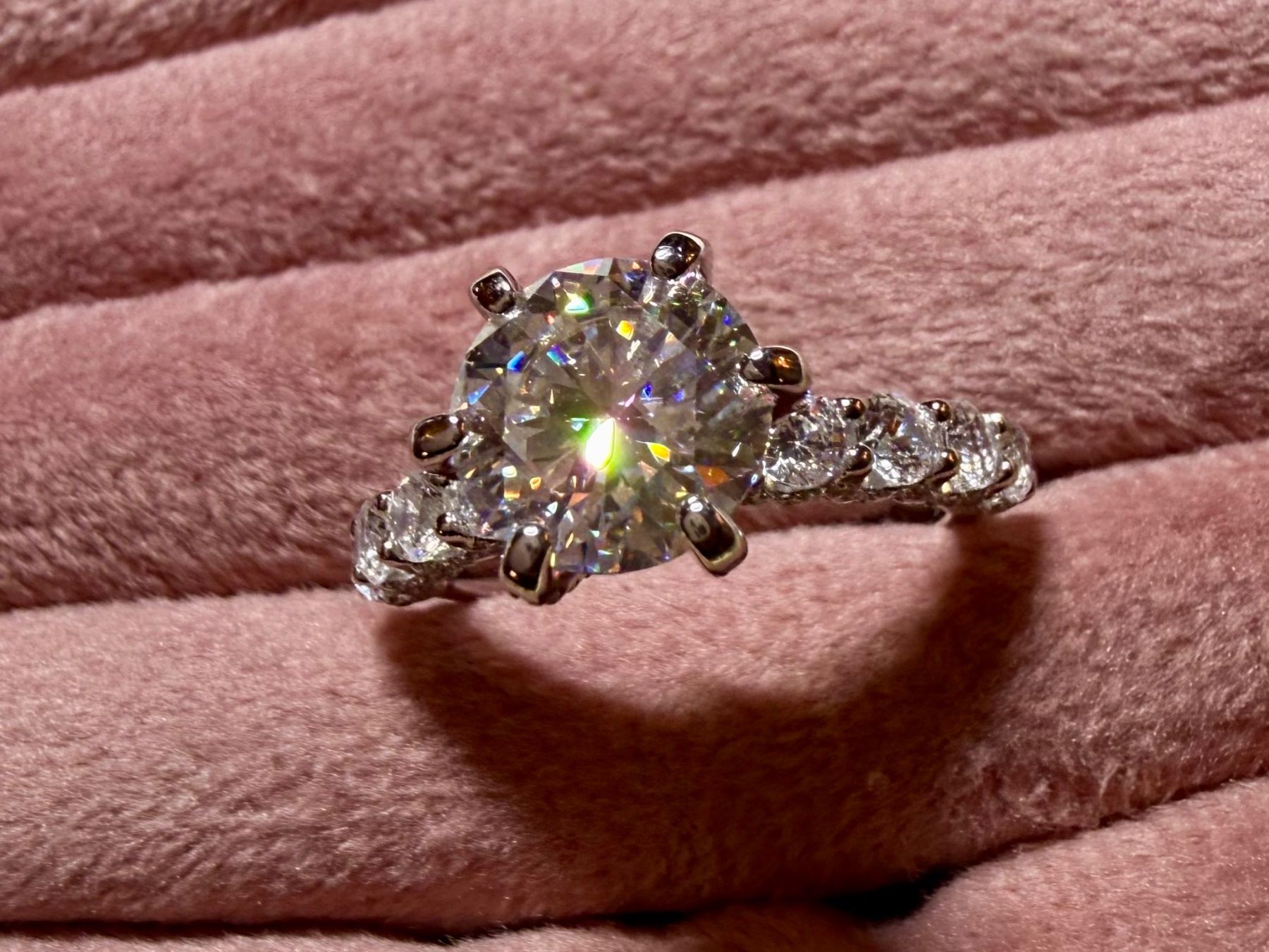 Anelli: Bague Moissanite d’Exception – Nuovo e nell'imballaggio originale da St-Maurice venduto da Sandrinette123 1