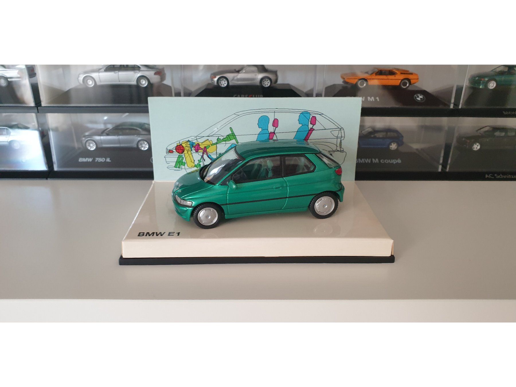 BMW Modellini d'auto: BMW E1 - Modell Minichamps 1:43 / Werbemodell – Usato da Viganello venduto da CARLiteratur 1