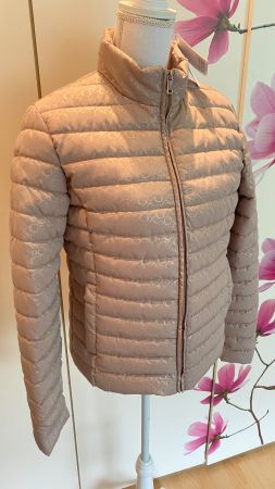 Guess Jacke NEU Grösse M
