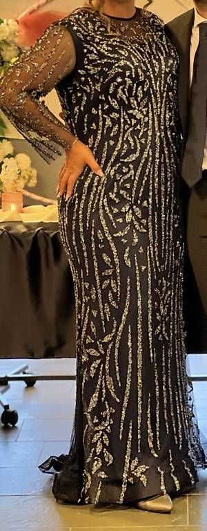 Vestiti: Elegantes Abendkleid / Ballkleid, Grösse 44 – Usato da Lachen SZ venduto da Aysenur30 1