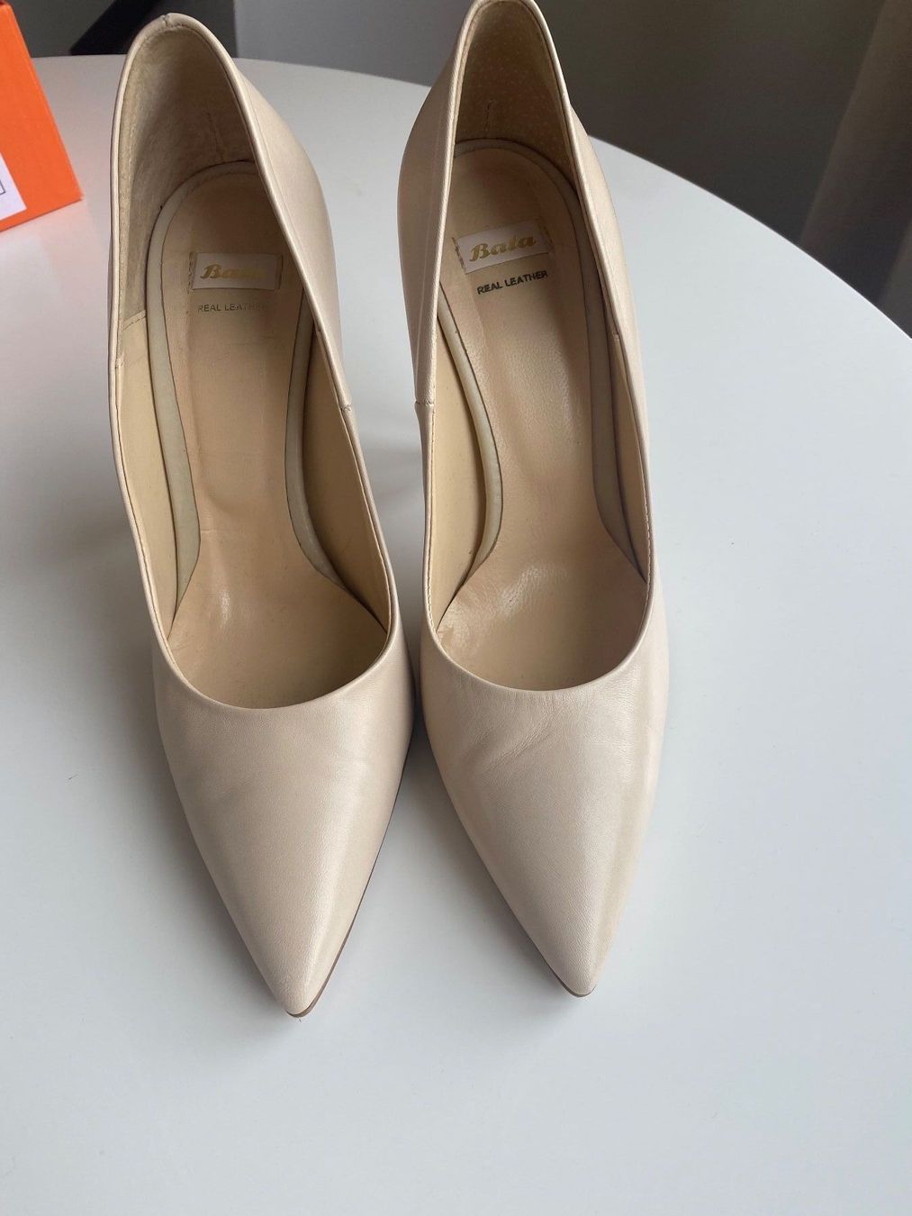 Chaussures femmes: Pumps, Leder gr. 39 – D'occasion à Küsnacht ZH par joa80