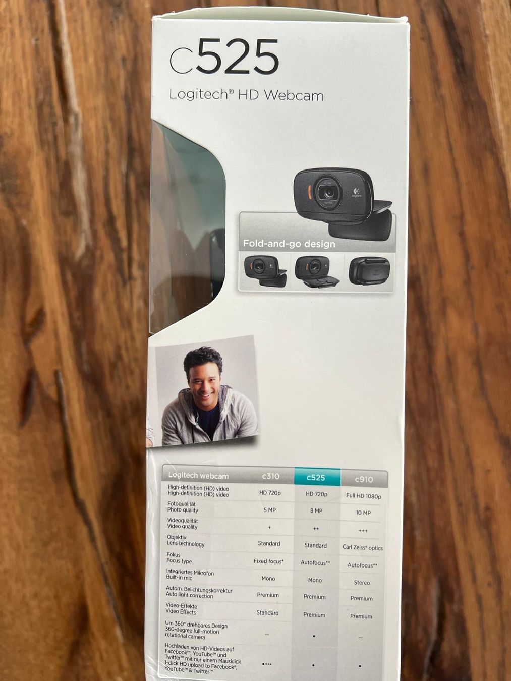 Logitech Webcam: Logitech HD Webcam C525 / Original / Schwarz – Nuovo e nell'imballaggio originale da stäfa venduto da Selina 2