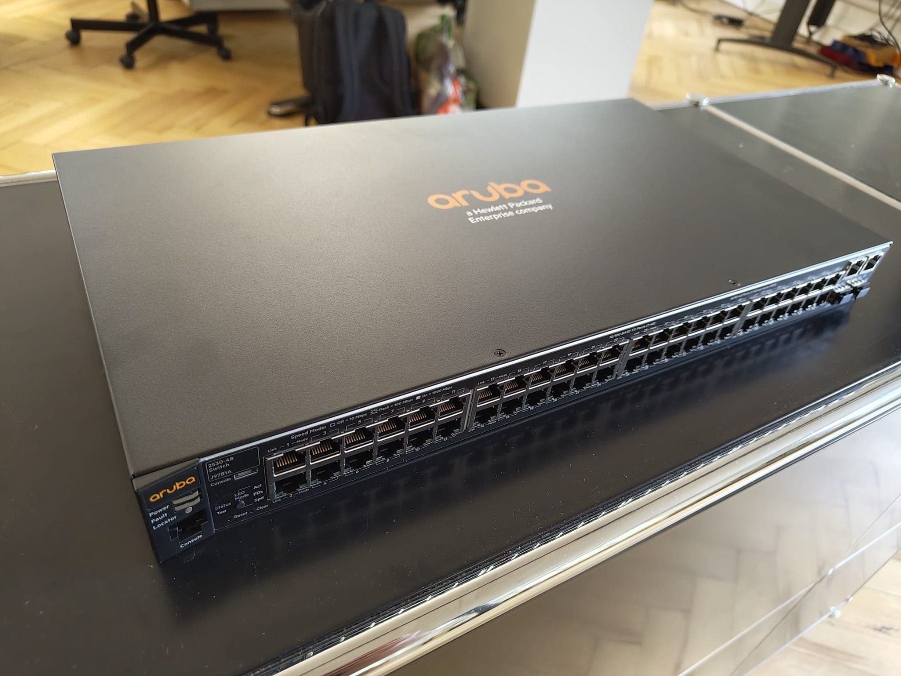 Hub & Switch: Aruba 2530-48 Switch (J9781A) – Nuovo (secondo la descrizione) da Rebstein venduto da All-IT