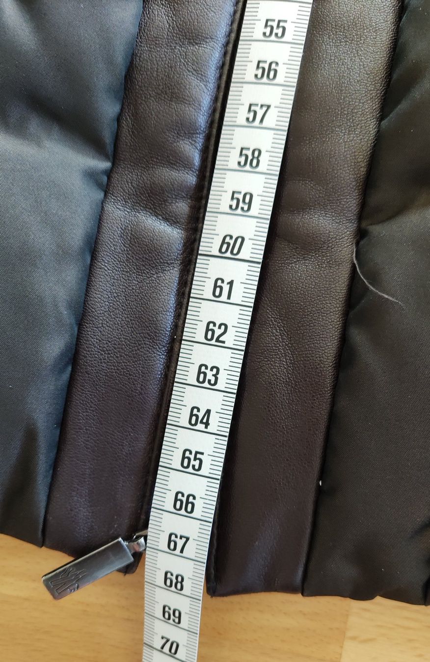 Moncler Giacche: Doudoune courte brune Moncler – Usato da Orbe venduto da ecilea 2