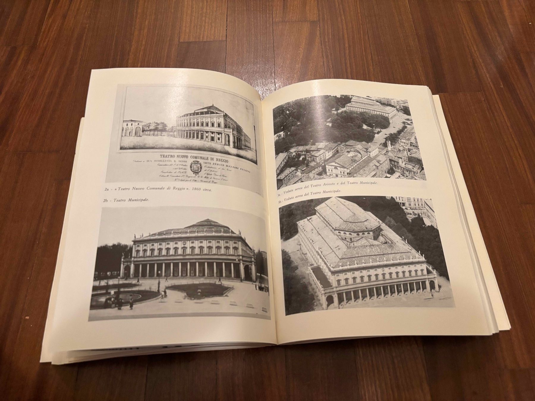 Libri: Teatro A Reggio Emilia – Usato da Lugano venduto da Mark_Young 3