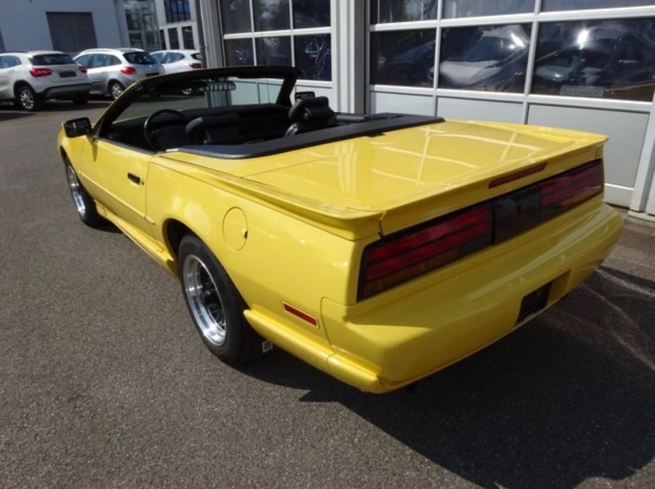 Pontiac Automobili: Pontiac Firebird Jamaica Yellow oldtimer – Usato da Schlieren venduto da rat_lq6b 3