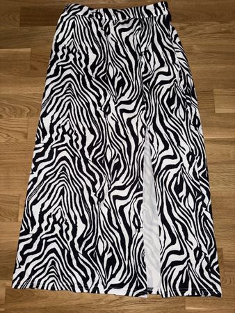 Sommerrock mit Zebra-Muster