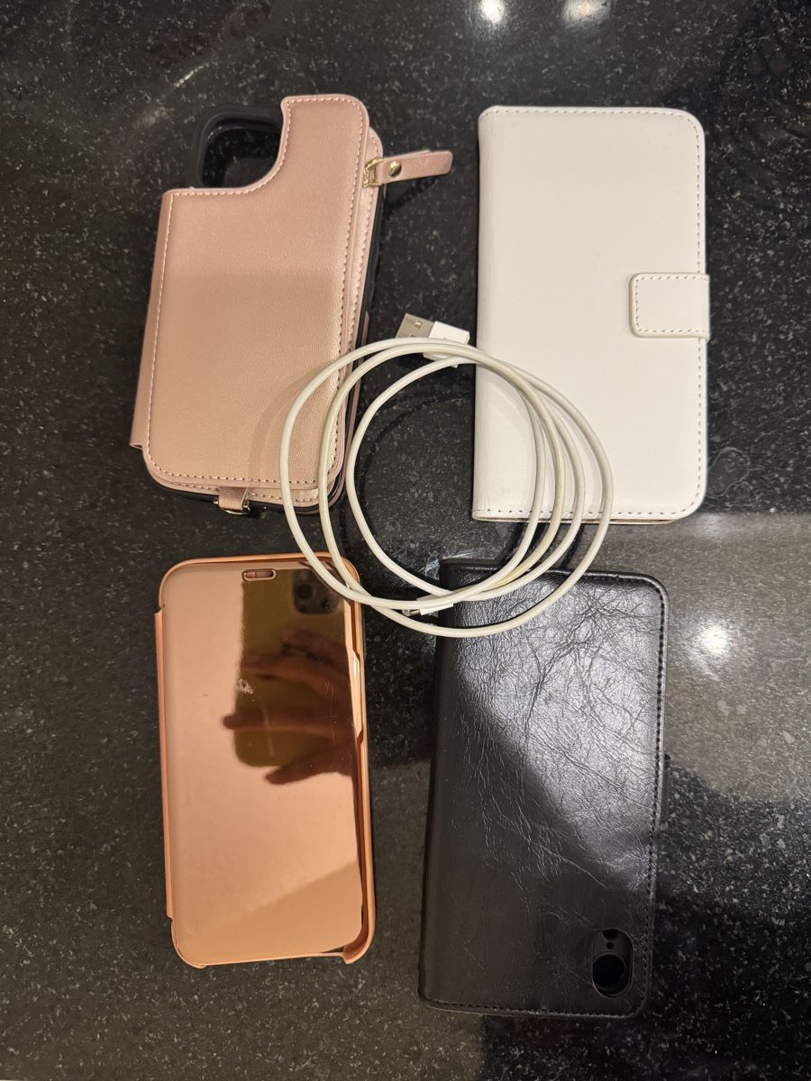 Apple Telefoni cellulari / Smartphones: Apple iPhone XR rot Smartphone – Usato da Winterthur venduto da Flomiverse 3