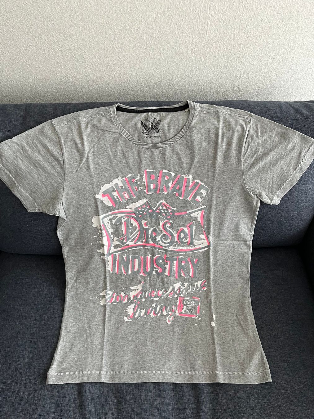 Diesel T-shirt: Diesel T-Shirt – Usato da Zürich venduto da Nostalgia