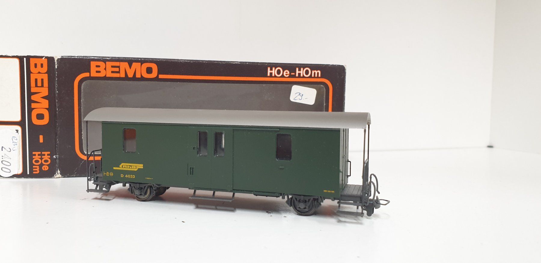 Bemo Modelleisenbahnen: Bemo RhB Gepäckwagen – Gebraucht aus Geroldswil von TopTrain54 3