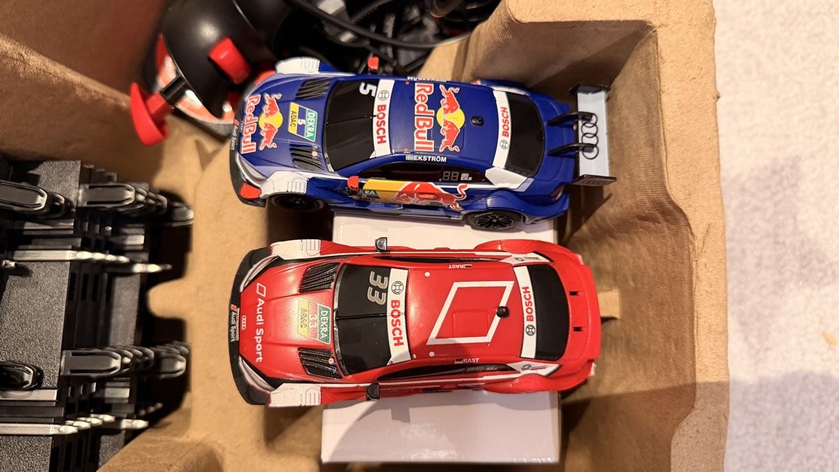 Carrera Piste: Carrera GO!!! DTM Rennbahn – Usato da Wallisellen venduto da Ada92 1