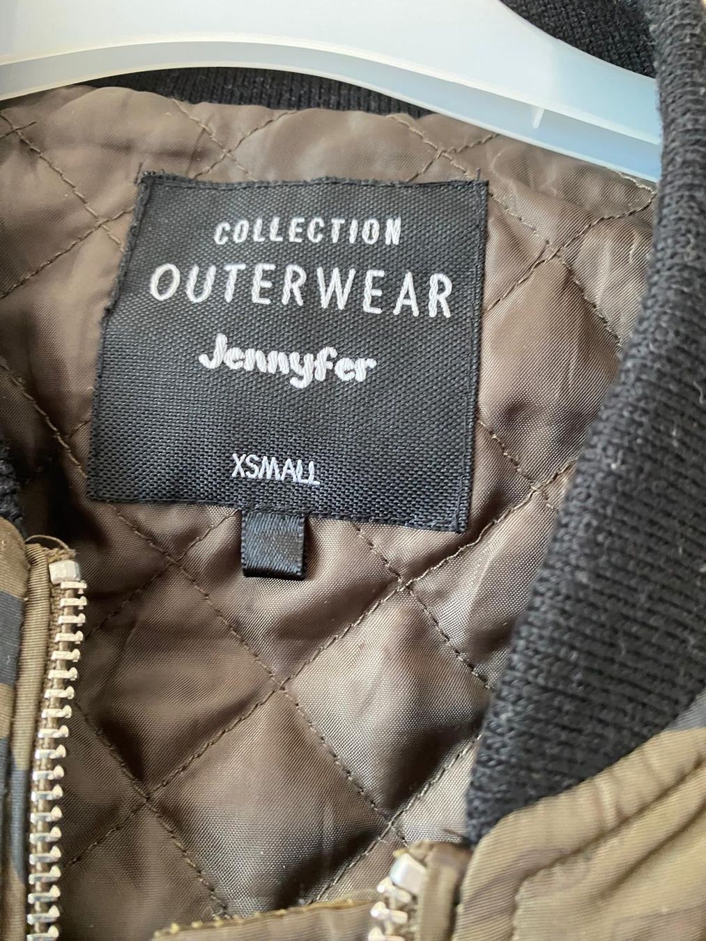 Giacche: Veste bomber militaire – Usato da Montreux venduto da Izapechee 2