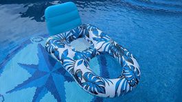 Premium Pool-Liegestuhl für Erwachsene / nagelneu