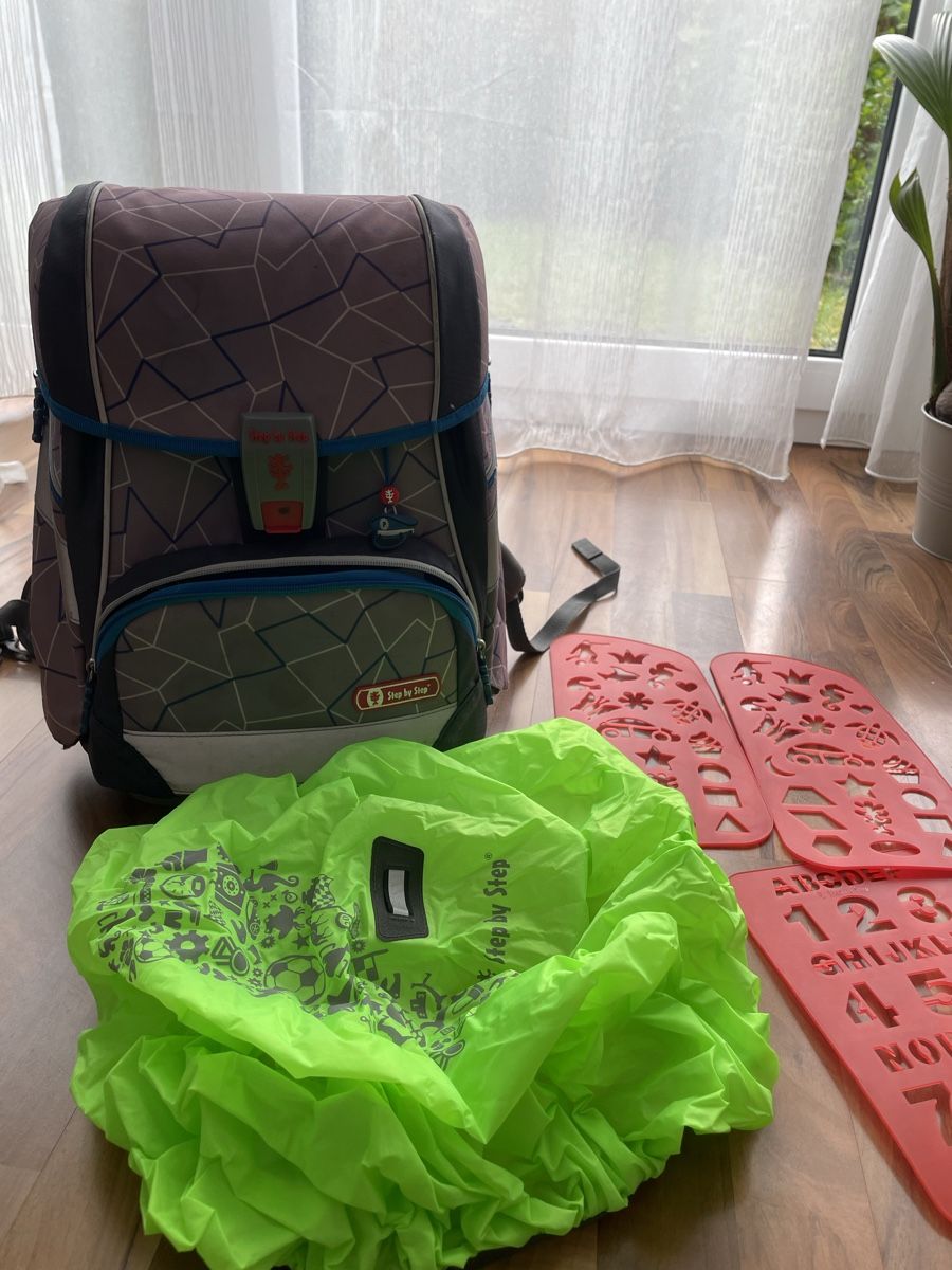 Step by Step Borse & Zaini: Step by step schulthek set (within guarantee) – Usato da Knonau venduto da wenwenwen 6