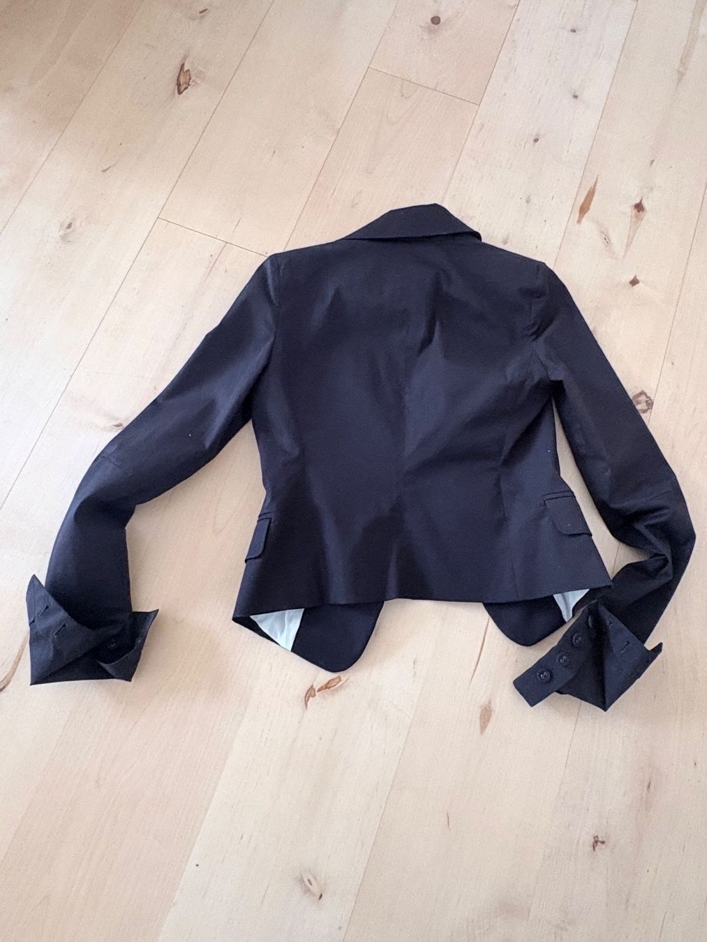 Patrizia Pepe Jacken: Patrizia Pepe Blazer, Grösse 36 – Gebraucht aus Kaiserstuhl AG von Tunturi77 1
