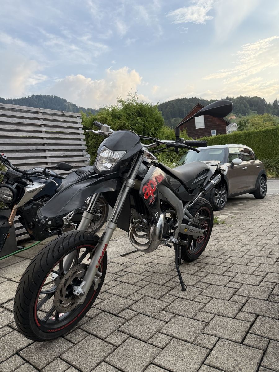 Aprilia Enduro: Aprilia SX50 – Defekt aus Appenzell von B-Quick