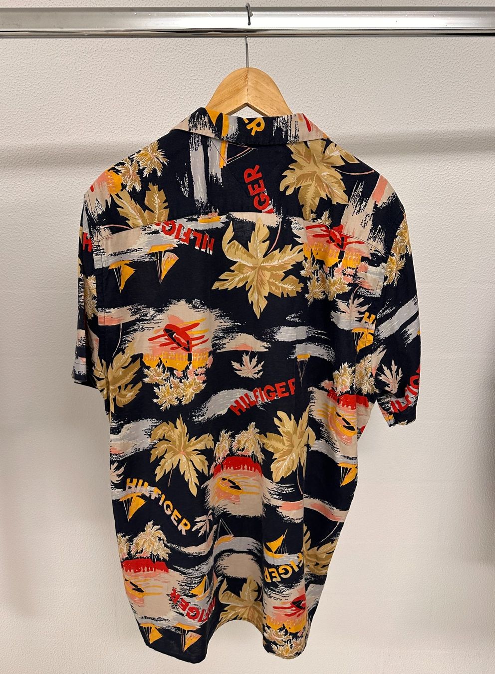 Tommy Hilfiger Camicie: Tommy Hilfiger; Hemd – Nuovo (secondo la descrizione) da Rüti ZH venduto da Billy015 1